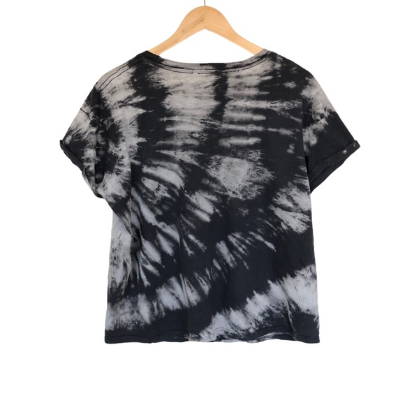 2/25 Metallica T-Shirt - Picture 2 of 9